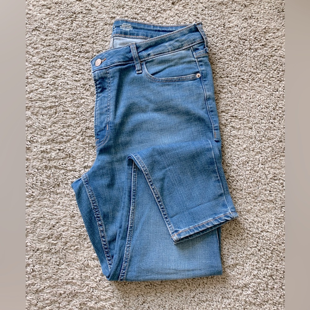 Old Navy Rockstar Skinny Jeans